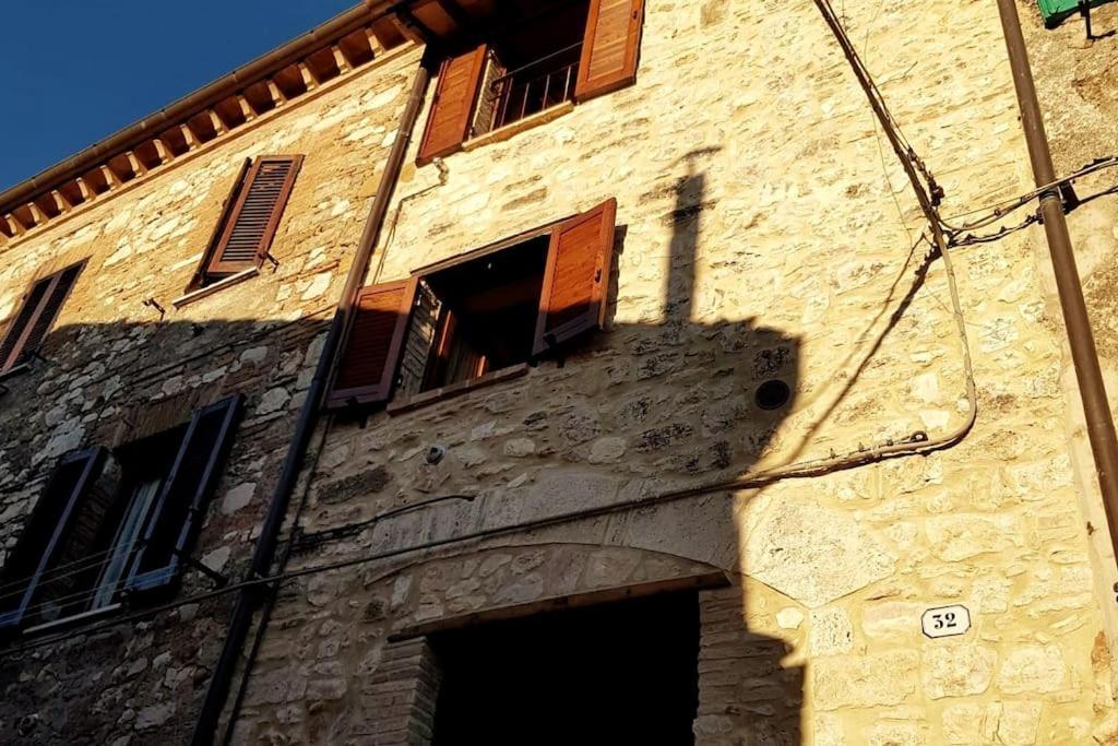 *La Torre Di Amelia* Nel Cuore Dell' Umbria מראה חיצוני תמונה